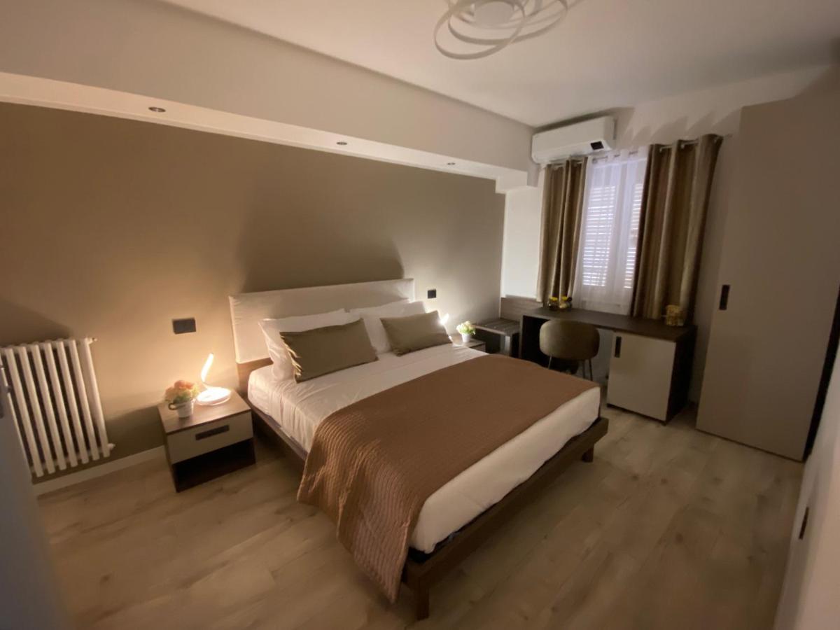 Hotel Plaza Ungheria Palermo Exteriér fotografie